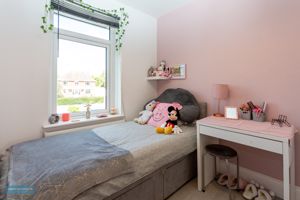 Bedroom- click for photo gallery